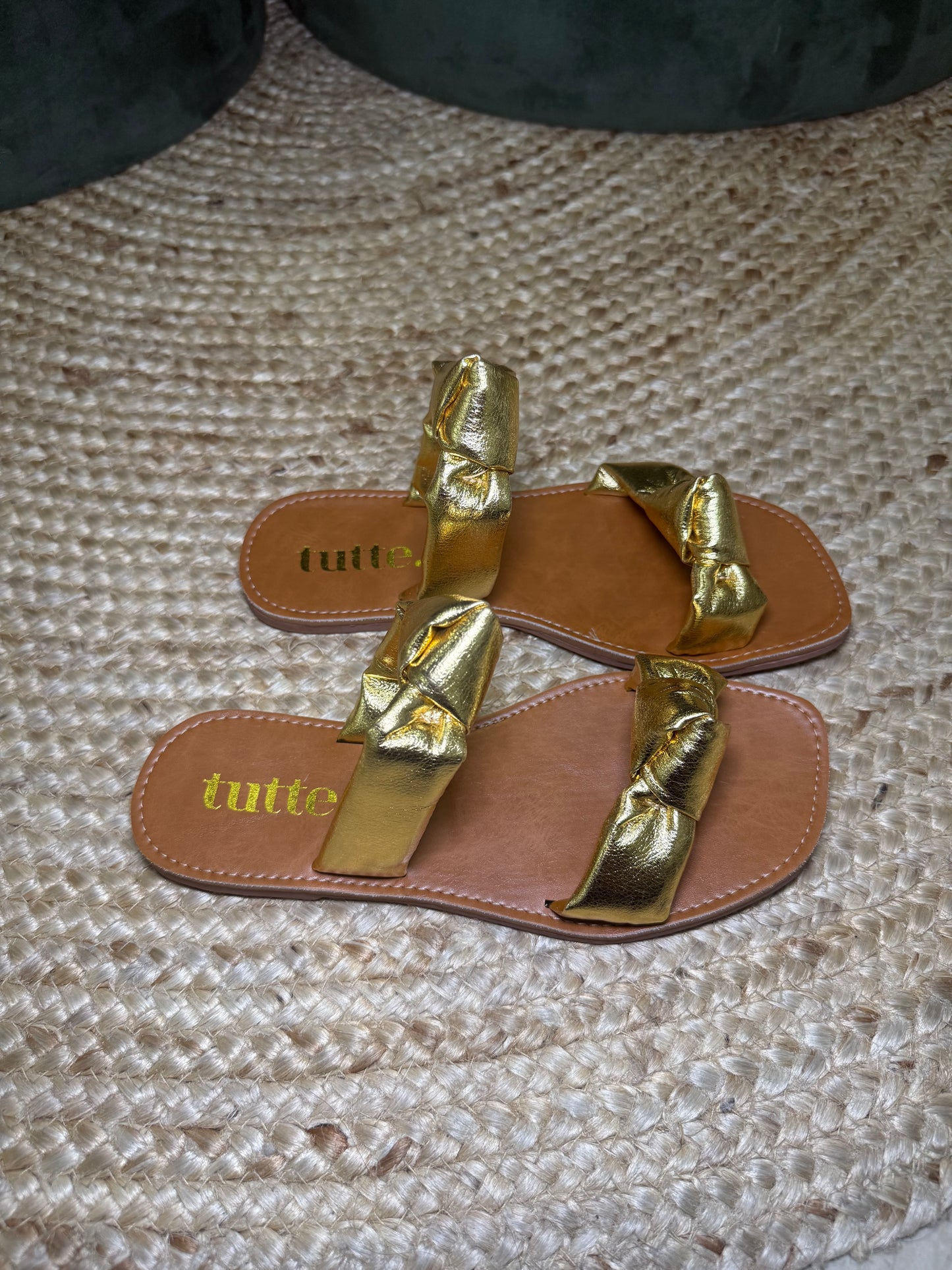 Rasteira Lola - Ouro