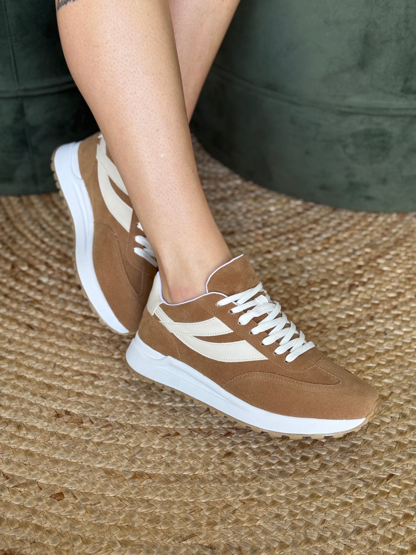 Tênis Mary - Caramelo